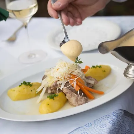 מלון Garni - Pillgrab 3*